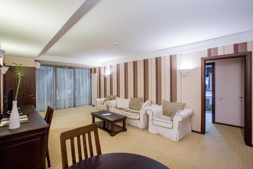 Alpin Resort Hotel - Apartamentele 2403-2404- Proprietate Administrata De Gazda Privata Poiana Brasov Exterior foto