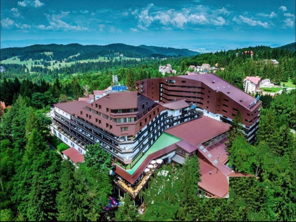 Alpin Resort Hotel - Apartamentele 2403-2404- Proprietate Administrata De Gazda Privata Poiana Brasov Exterior foto
